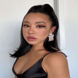 Ashley Yi